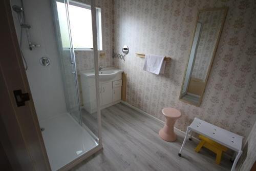 Вилла 6A Bath Street Ханмер-Спрингс Экстерьер фото